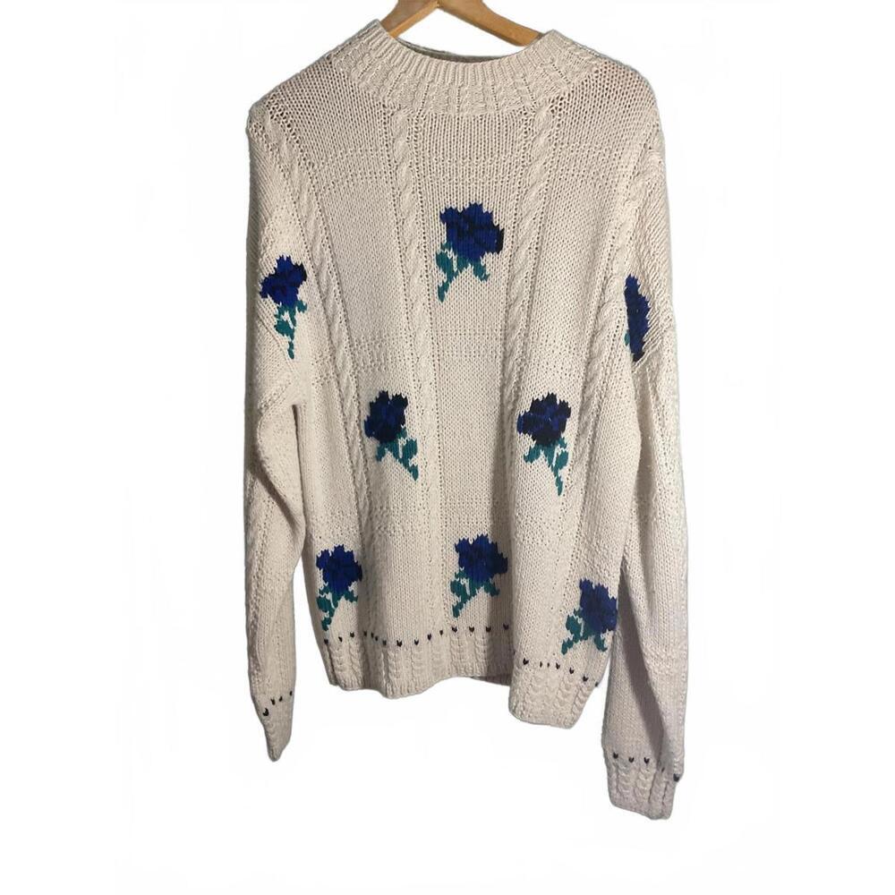 Vintage Country Suburbans Hand Knit Wool Blend Sweater /Blue Floral Pattern M
